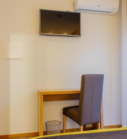 Номер Стандарт с Балконом, Venceslau Wine Boutique Hostel