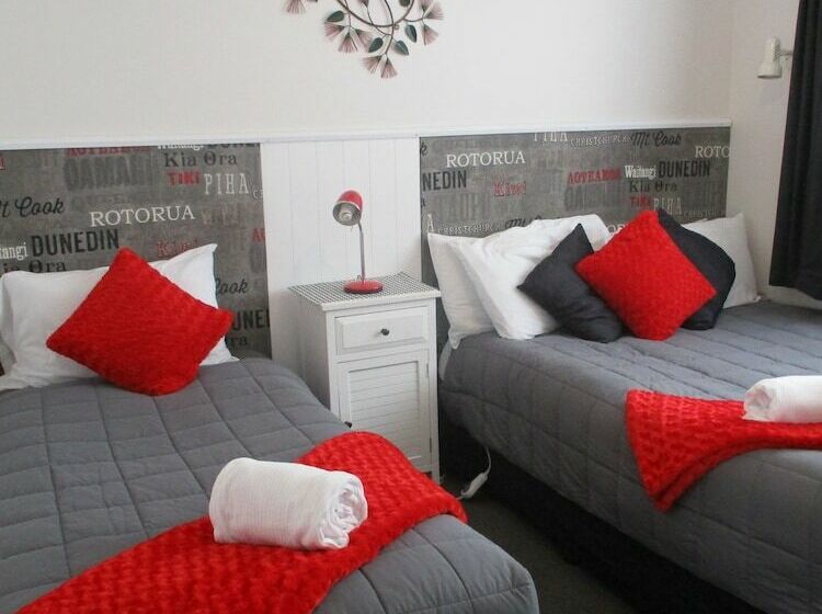 Апартаменты 2 Спальни, High Street Living Motel