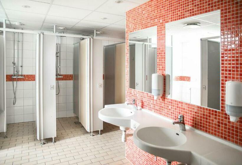 اتاق استاندارد یک تخته با سرویس بهداشتی مشترک, Kvibergs Vandrarhem   Hostel