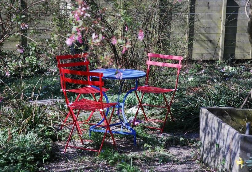 Номер Стандарт Совместная Ванная, Au Jardin