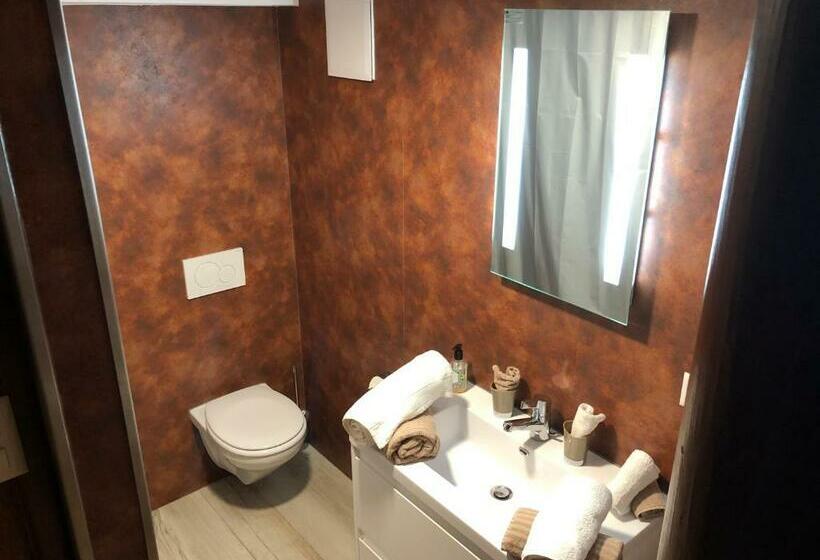 Номер Стандарт, Appart Hôtel Hg