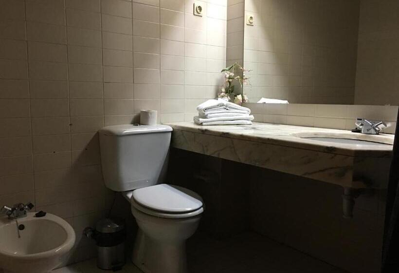 Люкс, Fiel Chef Alojamento Local
