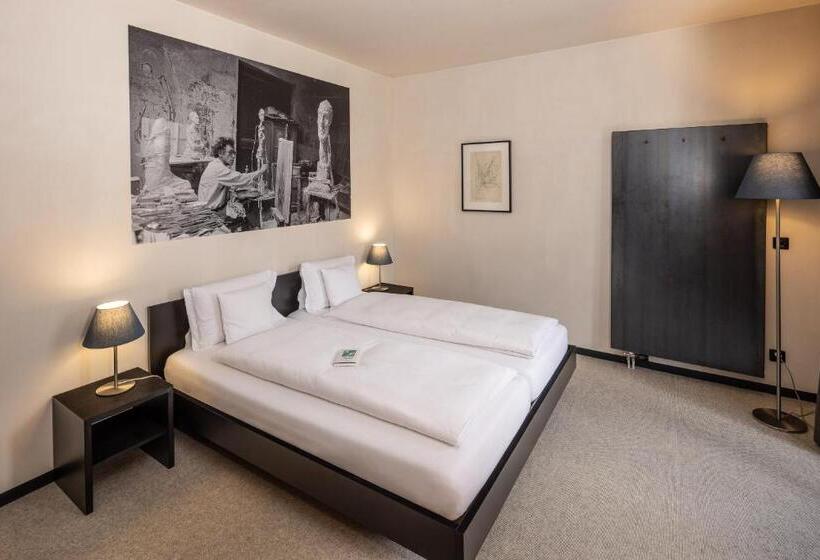 带阳台套房, Pensiun Aldier