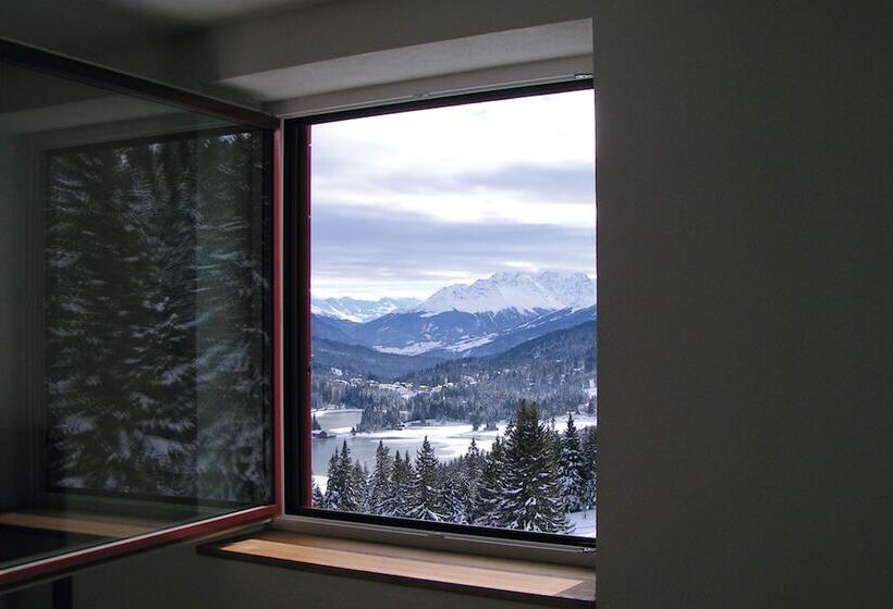 标准四人间共用浴室, Valbellalenzerheide Youth Hostel