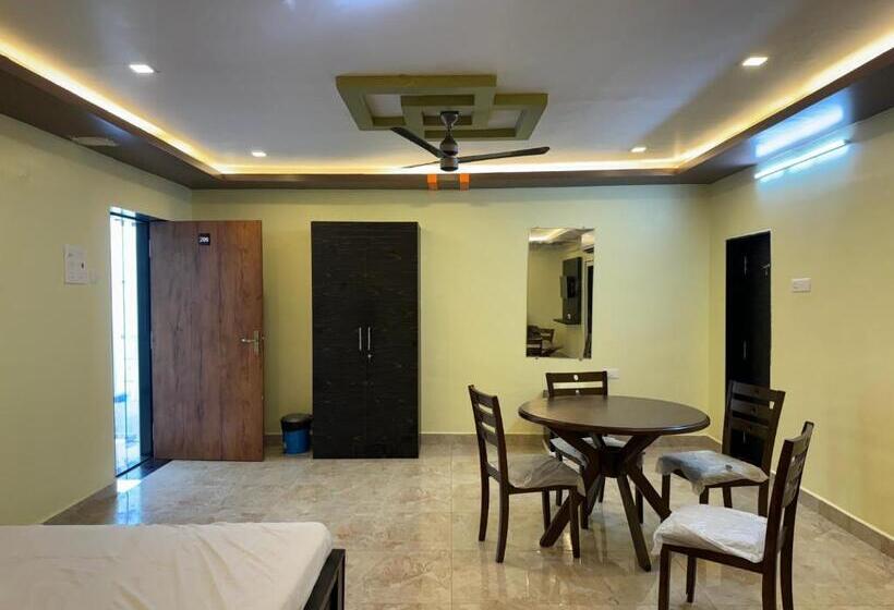 Студио Стандарт Кровать Кинг, Royal Samudra Beach Resorts