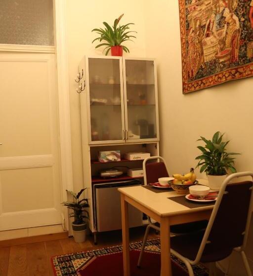 Номер Deluxe Вид на Сад, Antonius Bed And Breakfast