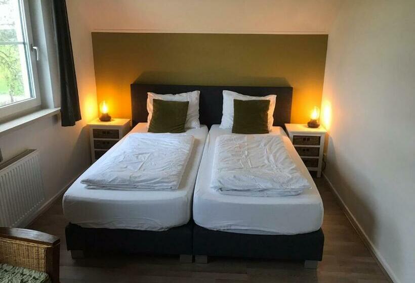 Quarto Estandar Banheiro Compartilhado, B&b De Rivierduin