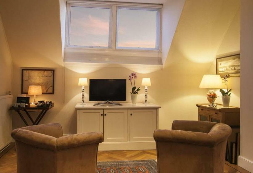 اتاق استاندارد, B&b De Schiedamse Suites
