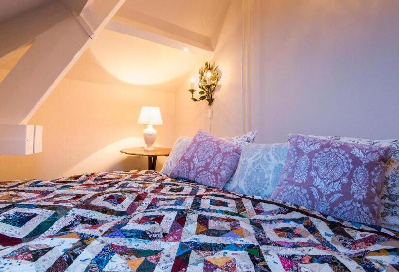 اتاق استاندارد, B&b De Schiedamse Suites