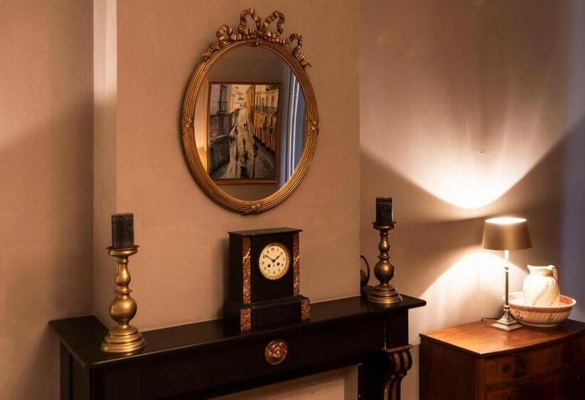 اتاق لوکس, B&b De Schiedamse Suites