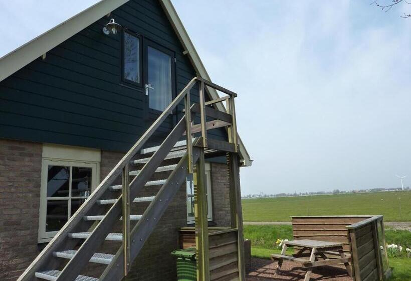 스탠다드 스튜디오, B&b En Vakantiehuisje Ursula