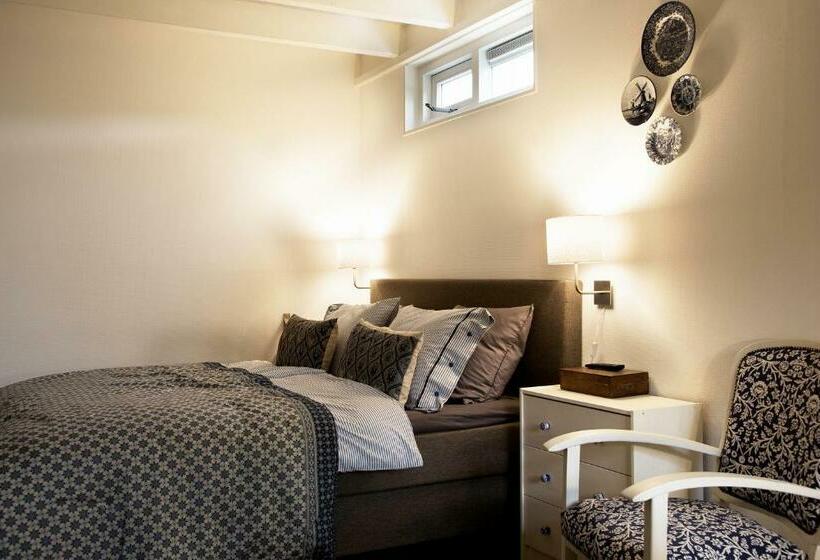 Студио Стандарт Вид на Сад, B&b Hoofddorp
