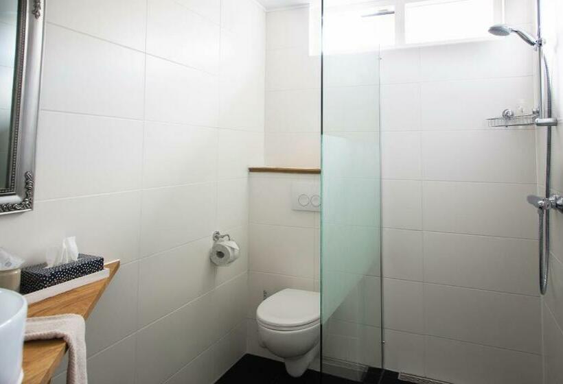 스탠다드 스튜디오 정원 전망, B&b Hoofddorp