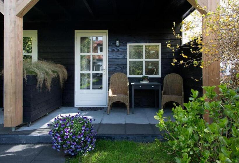 Студио Стандарт Вид на Сад, B&b Hoofddorp