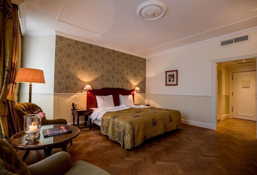 수피리어 룸, Kasteel De Wittenburg