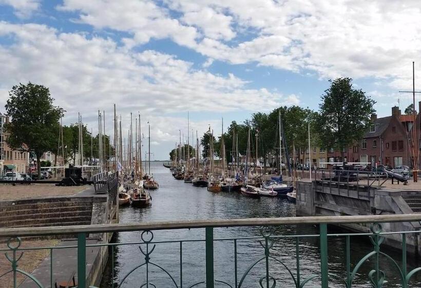 舒适型房间, Logement Hellevoetsluis