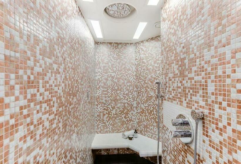 디럭스 스위트, Brasss Hotel Suites