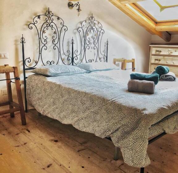 Номер Стандарт, Casa Barteèi
