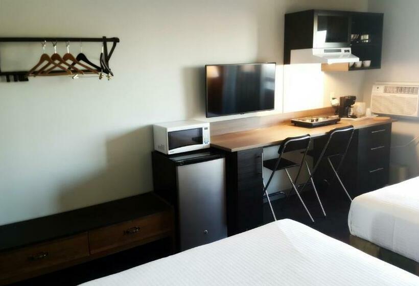 标准间, Home Away Inn
