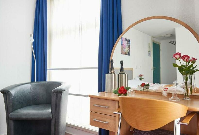 Номер Стандарт Индивидуальный, T Gemeentehuis