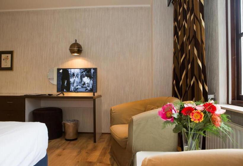 Номер Стандарт, Landhotel De Hoofdige Boer