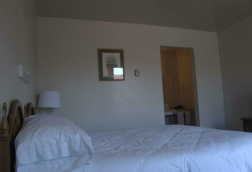 Номер Стандарт, Fortress Inn Louisbourg