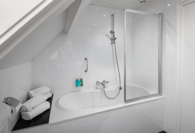 Четырехместный Номер Стандарт, Strandhotel Domburg