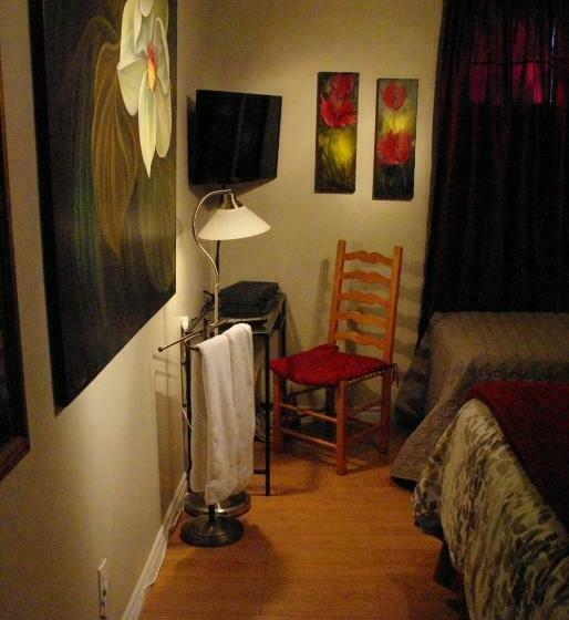 Номер Стандарт, Atelier Galerie Anne Drouin Peinture & Pension