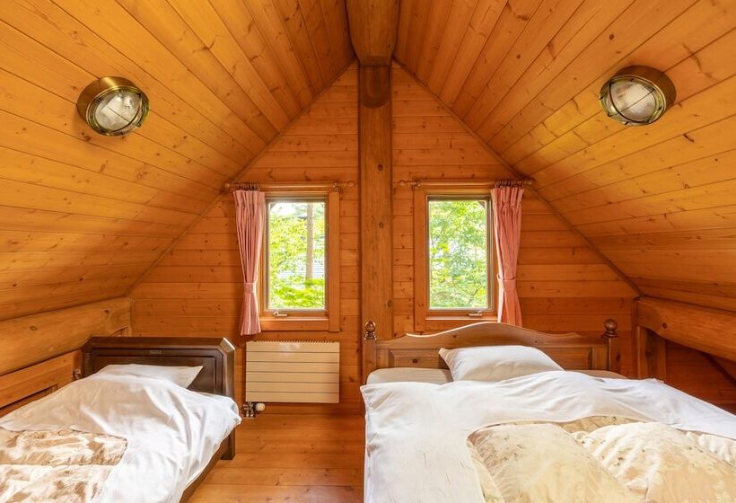 Дом 4 Спальни, Reposer Hakuba