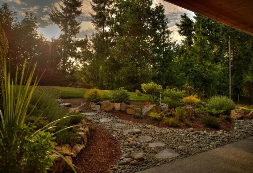 标准房带园景, Shawnigan Suite B & B