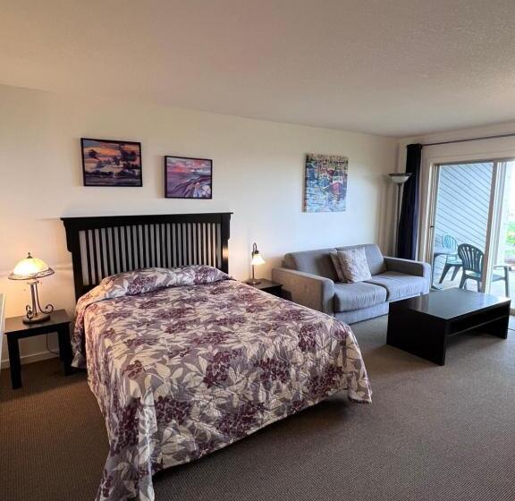 スイート, Shorewater Resort