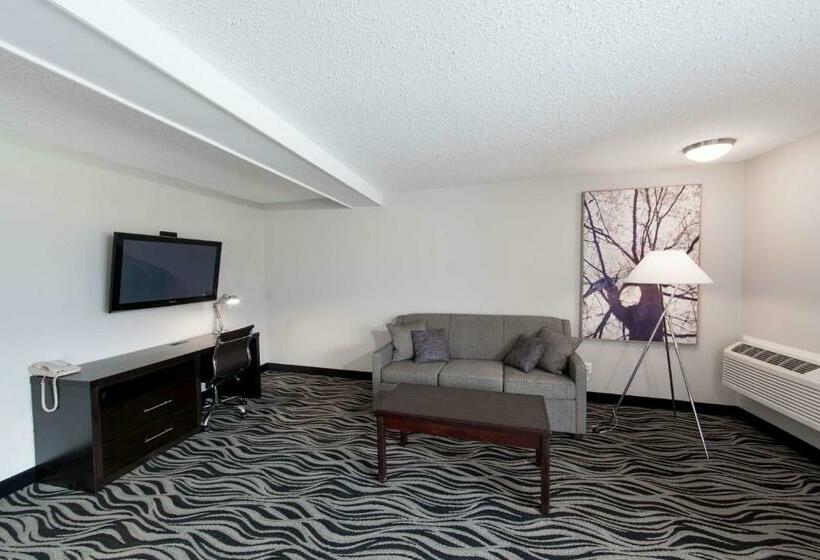 Люкс Кровать Квин, Surestay Hotel By Best Western Castlegar