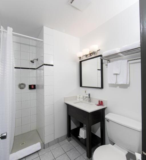 Номер Economy, Surestay Hotel By Best Western Castlegar