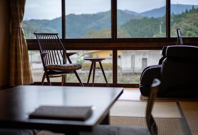 Family Suite, Okutsusou