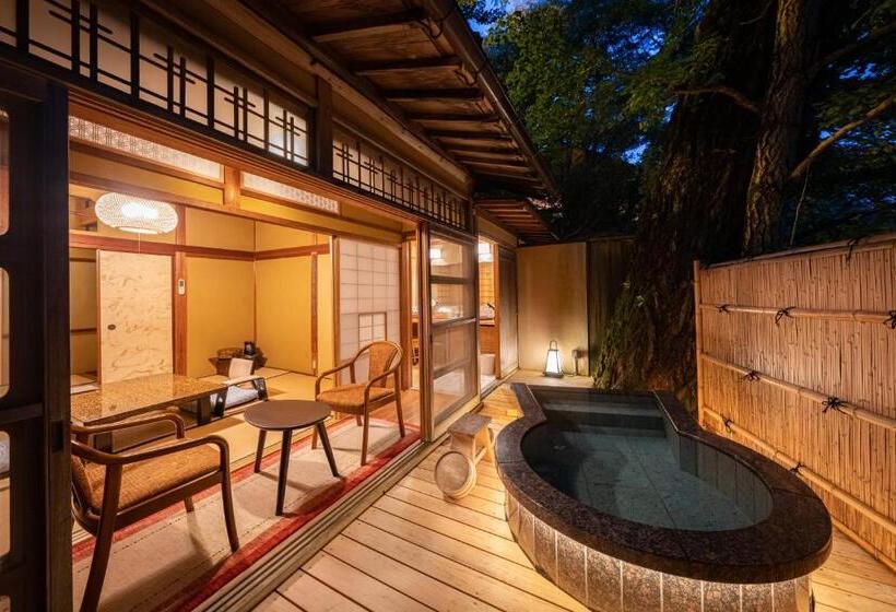 Family Suite, Okutsusou