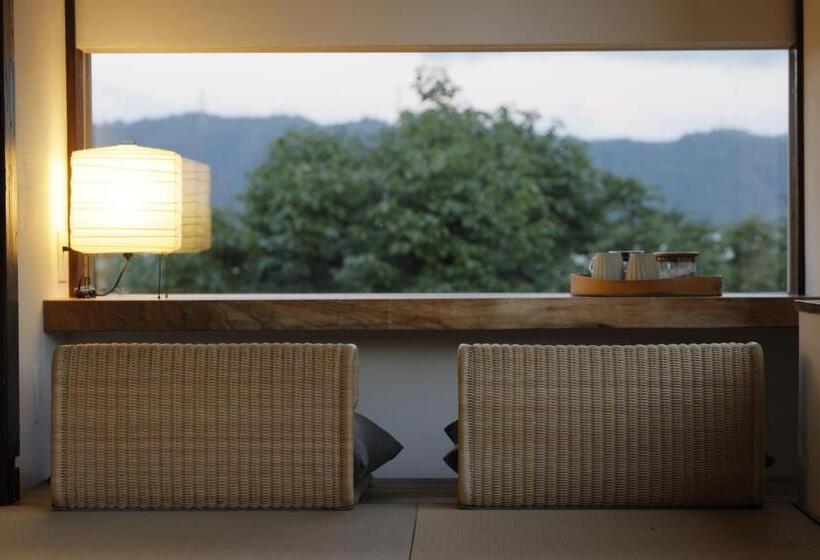 Люкс Вид на Сад, Satoyama Jujo The House