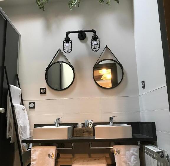 Семейный Номер Superior, Hostel Albergue Monte Perdido