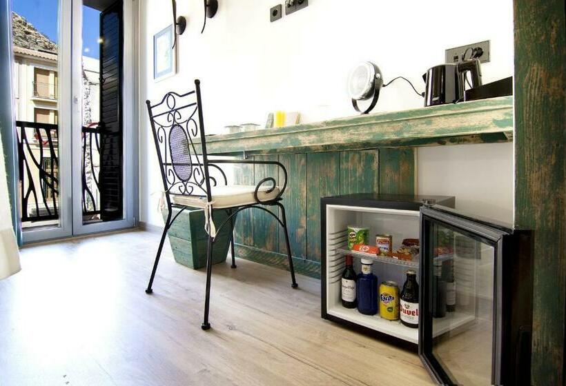 Трехместный Номер Стандарт с Балконом, Boutique Hotel Sierra De Alicante