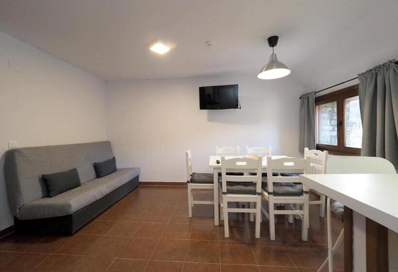 Апартаменты 2 Спальни, Centro De Vacaciones Morillo De Tou   Ainsa