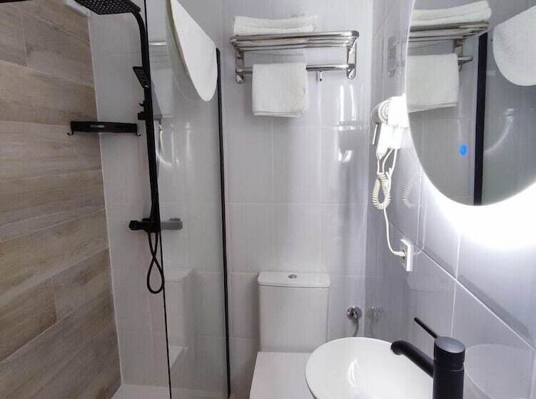 Номер Стандарт, Hostal Lucy