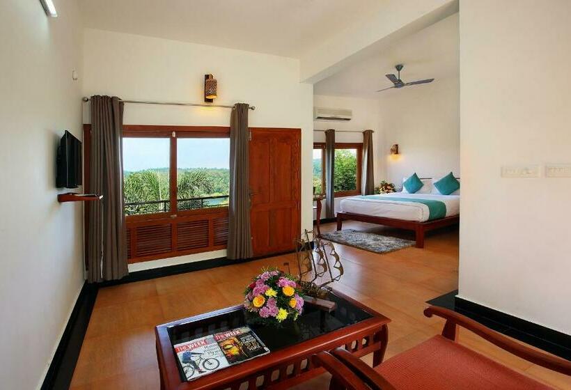 프리미엄 룸 호수 전망, Arayal Resort A Unit Of Sharoy Resort