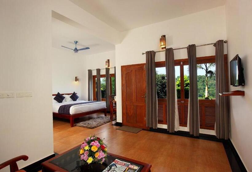 스탠다드 룸 호수 전망, Arayal Resort A Unit Of Sharoy Resort