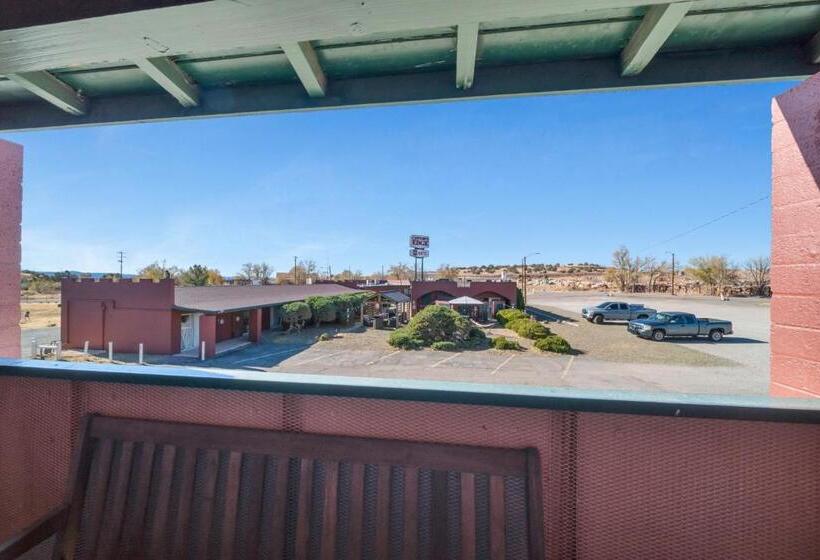 סוויטה עם מרפסת, Canyon S Edge Route 66 Motel