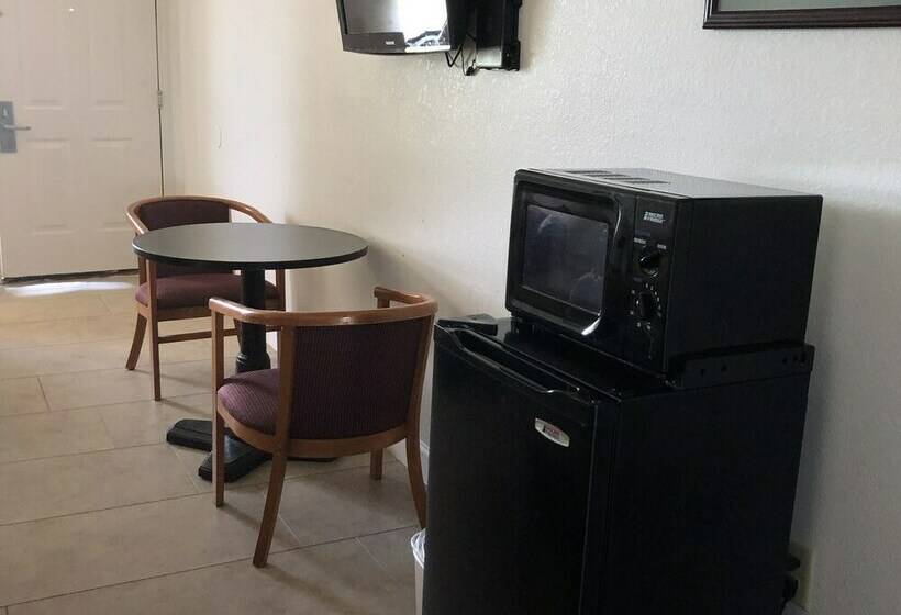 Номер Deluxe, Clairmont Inn