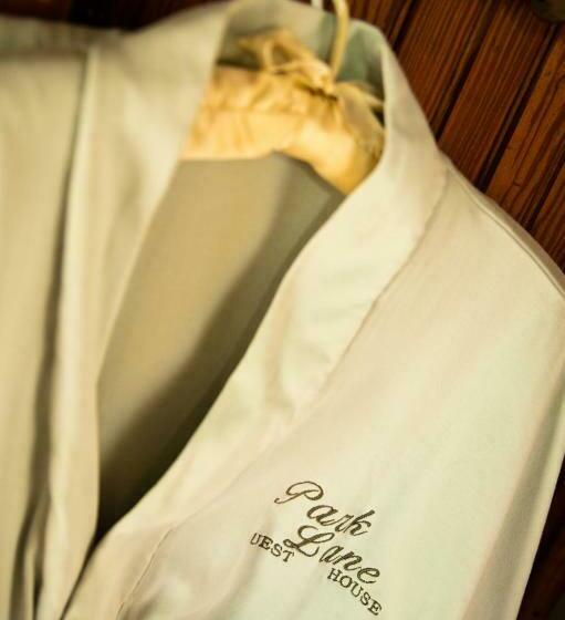 Cabaña, Park Lane Guest House