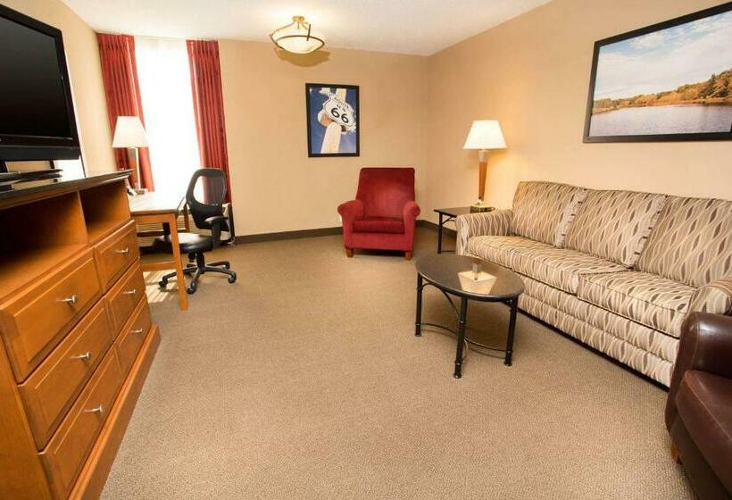 Люкс Кровать Кинг, Drury Inn & Suites Springfield Mo