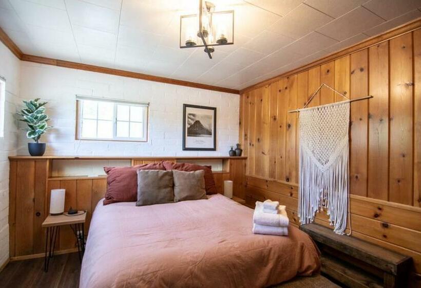 침실 2개 스위트, Lake Front Cabins