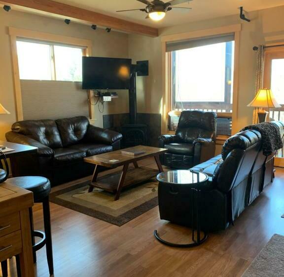 스위트 킹사이즈 침대, Twisp River Suites