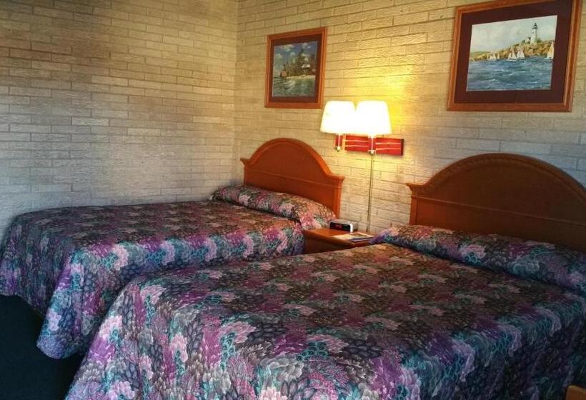 Номер Стандарт 2 Двуспальные Кровати, Budget Inn