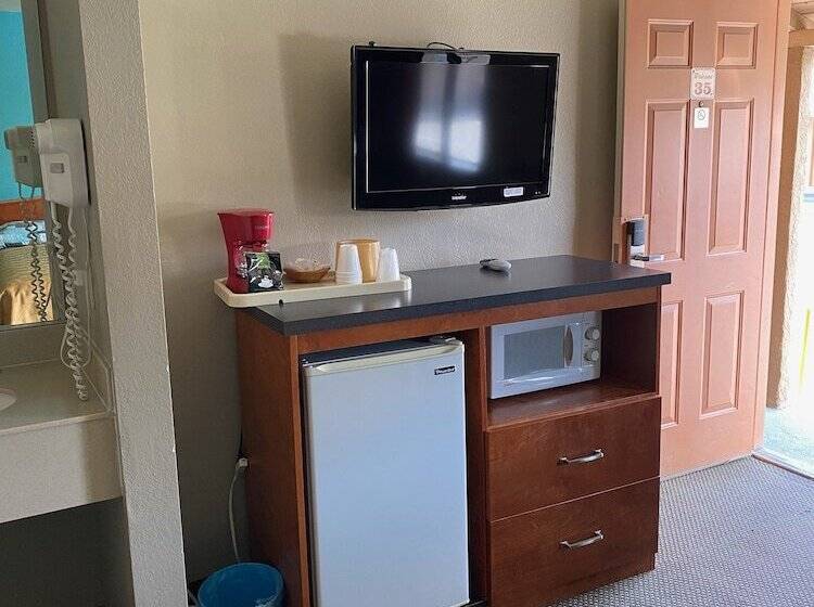 스탠다드 룸, Lone Pine Budget Inn